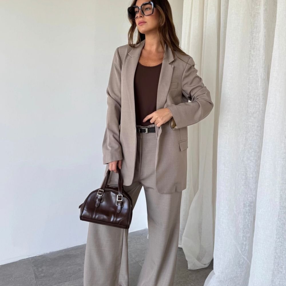 Blazer Blur - Image 3