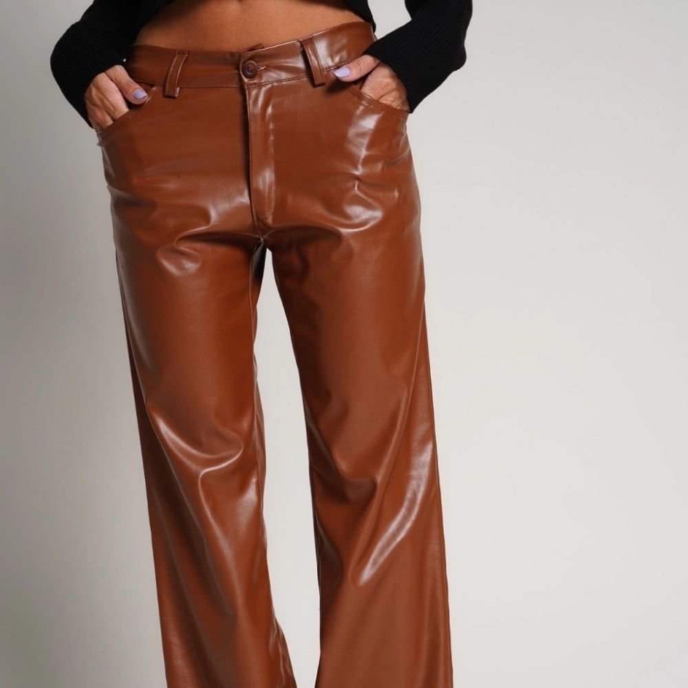 Pantalón ecocuero - Image 5