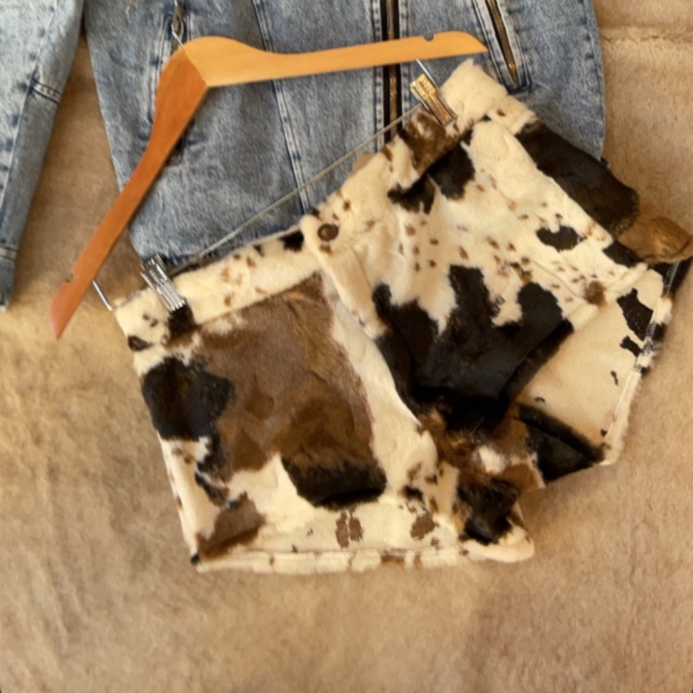 Short Cow de piel - Image 3